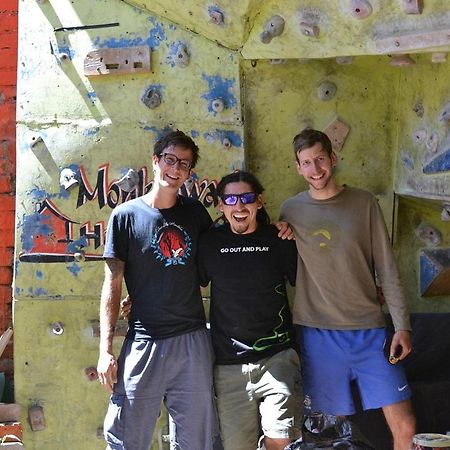 Monkeywasi Climbing Hostel Huaraz  Esterno foto
